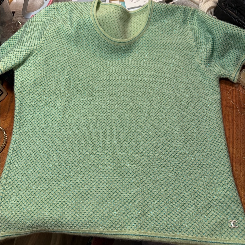 CHANEL Cashmere Vintage Light Green/Teal Thread 🧵 Short-Sleeve Knit Top - Picture 13 of 13